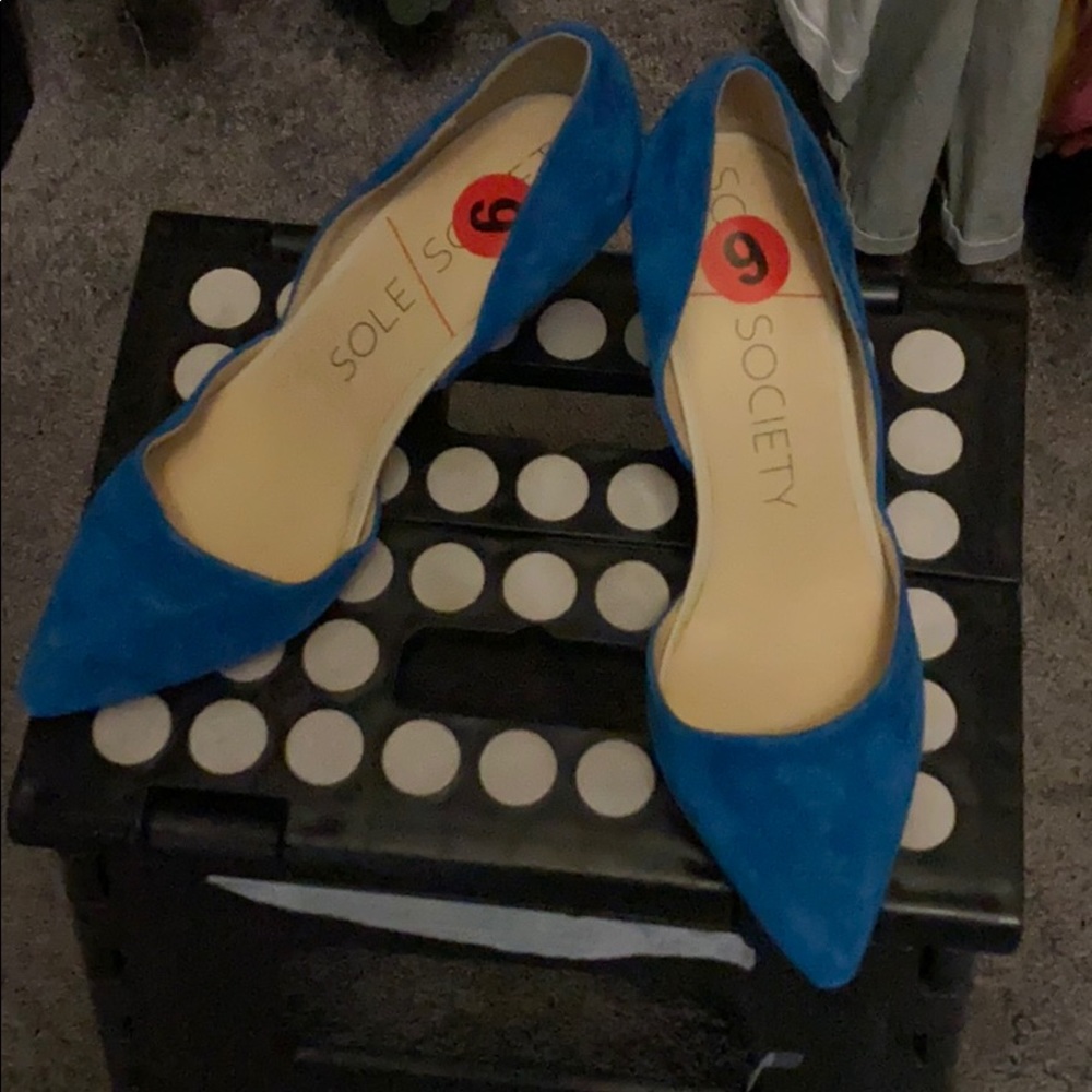 Pumps high heels